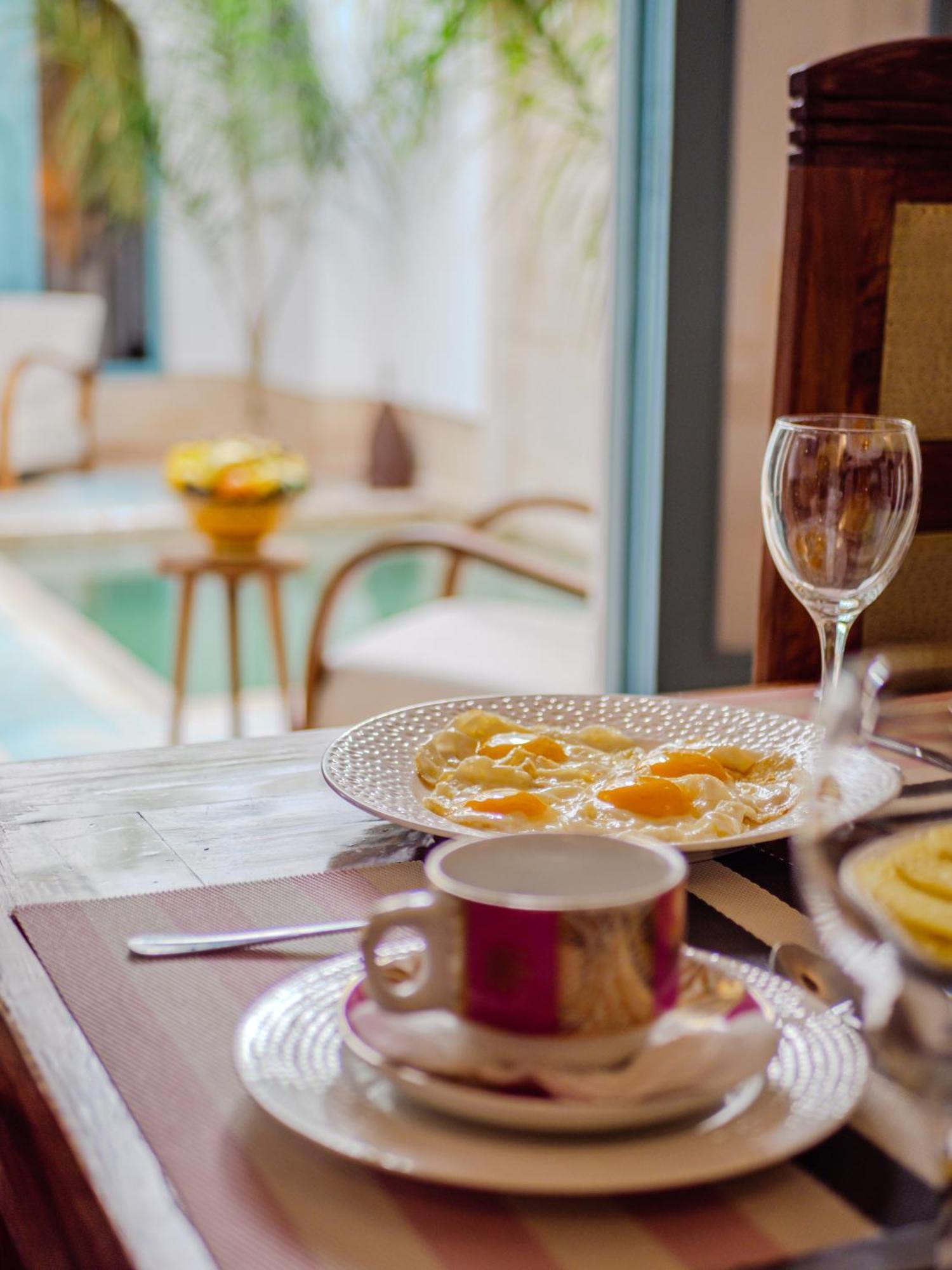 Riad Ayla Avec Piscine Privee Marrakesh Exteriör bild