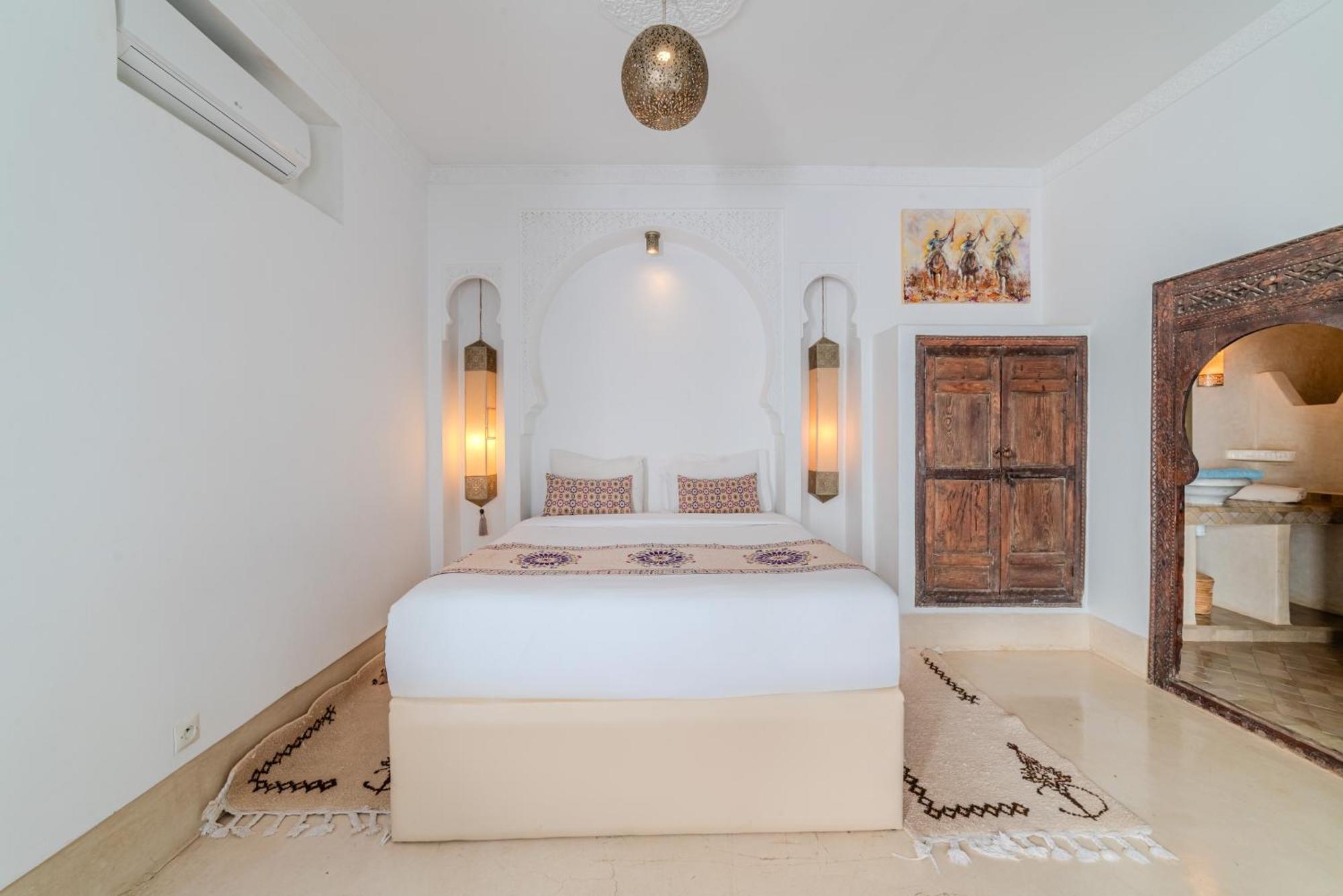 Riad Ayla Avec Piscine Privee Marrakesh Exteriör bild